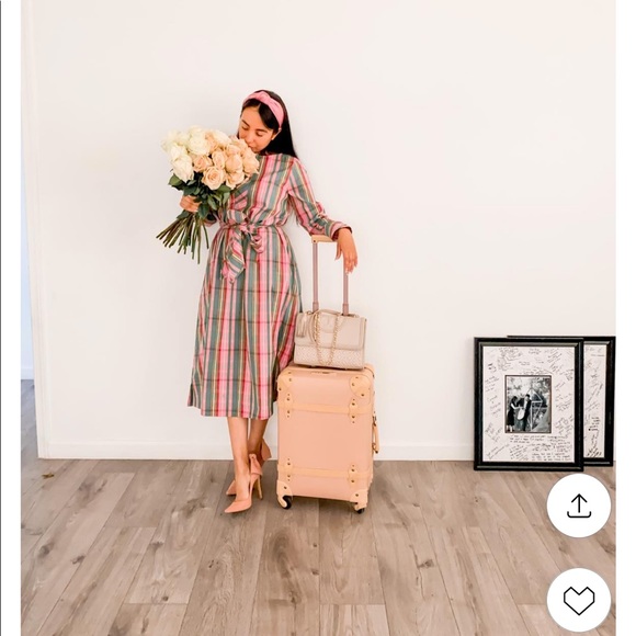 J. Crew Dresses & Skirts - J crew Stretch cotton poplin shirtdress with removable belt